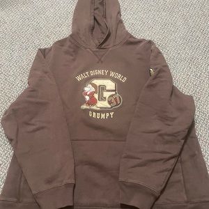 Walt Disney grumpy seven dwarfs sweater XXL